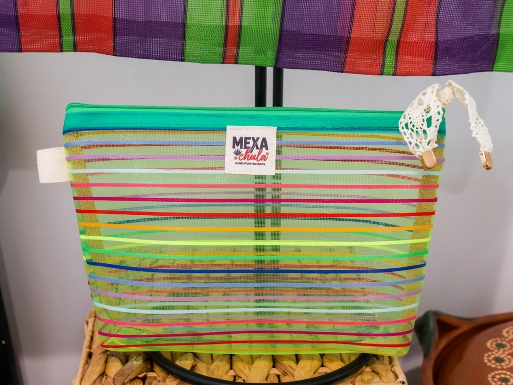 Set Bolso de Malla Tradicional y Cosmetiquera a Juego - Colección Artesanal Mexicana