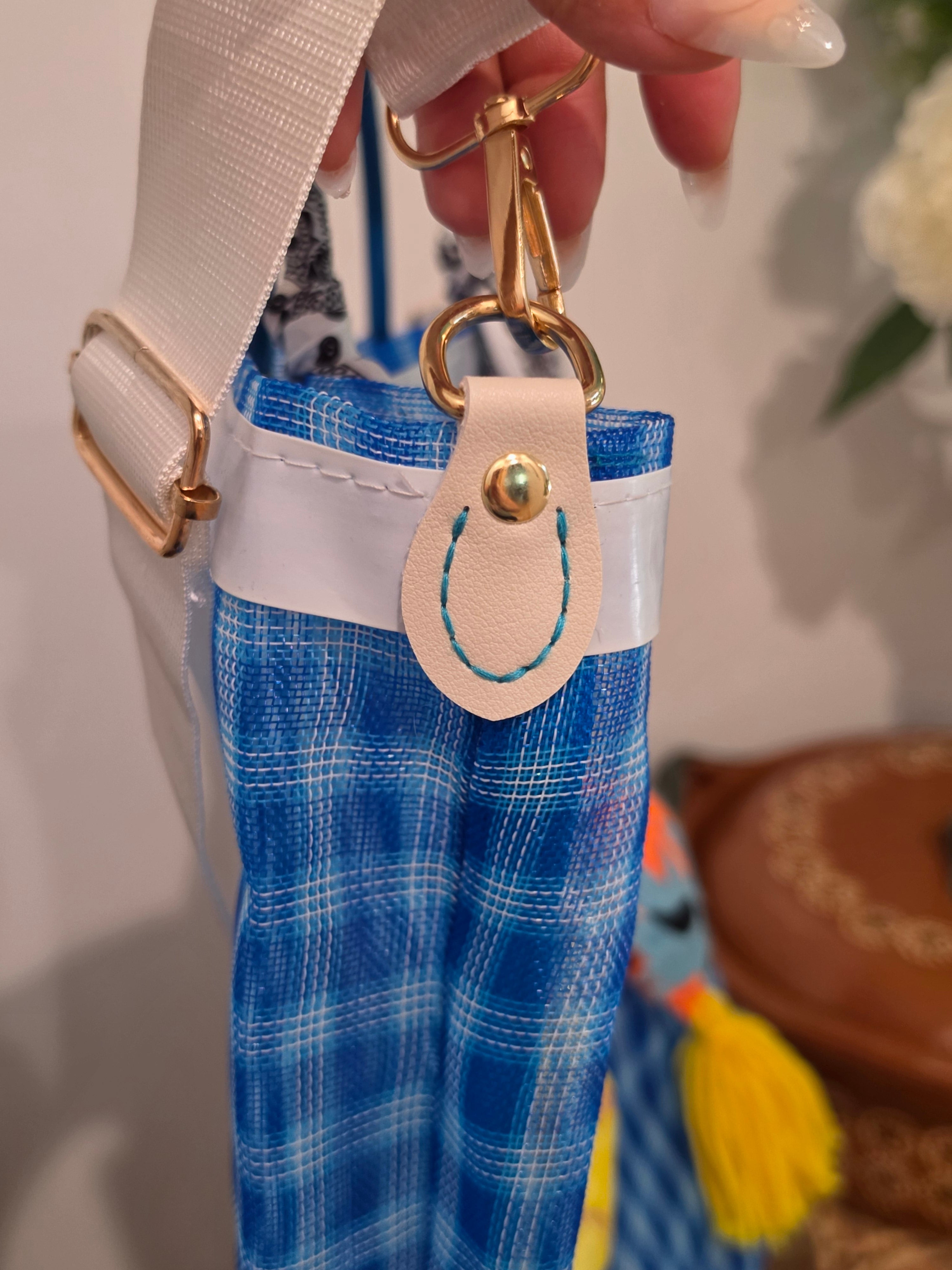 Bolso de Mercado Chico (S) "Luchador y Concha Amarilla" con Correa Ajustable