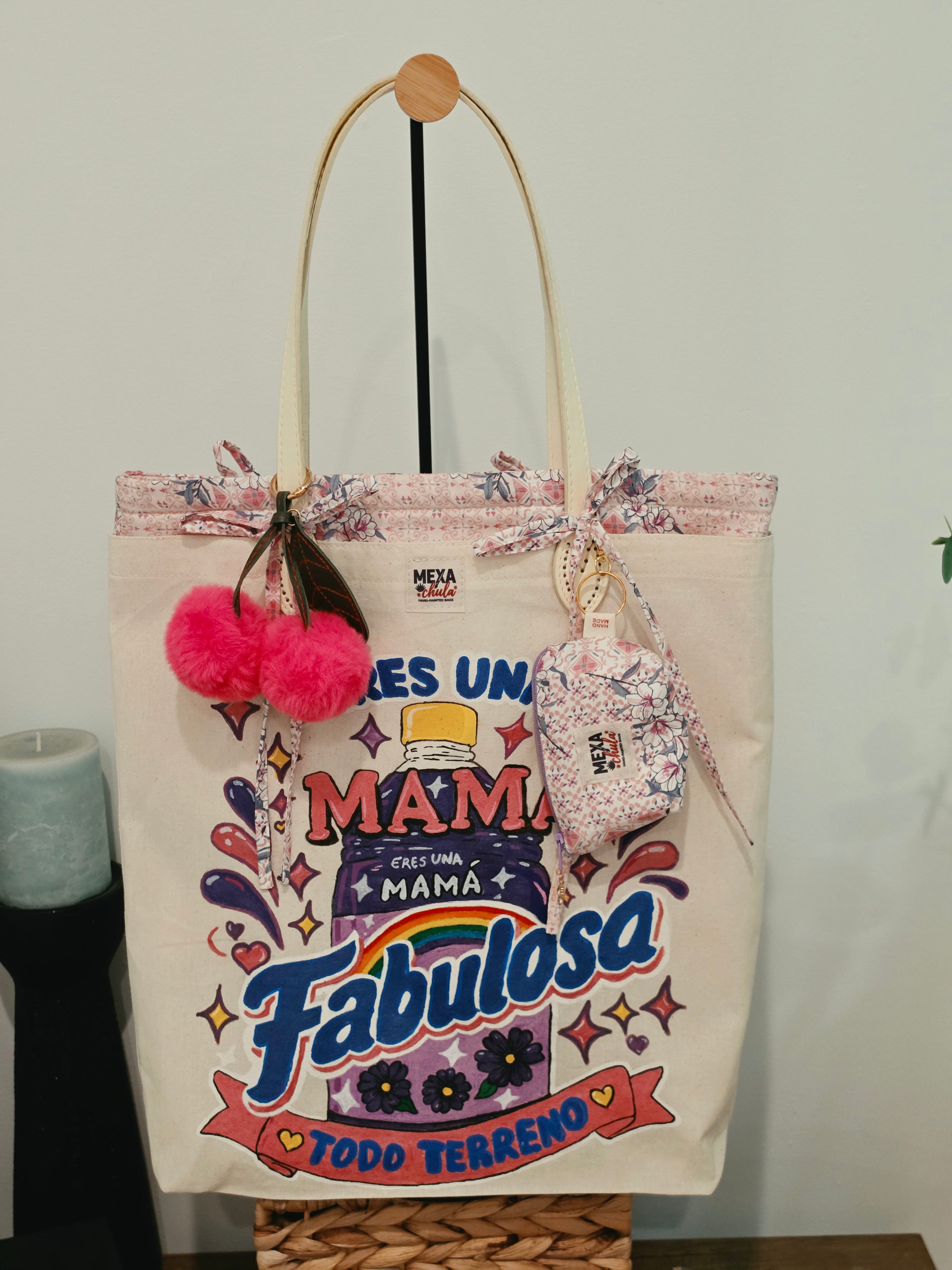 Tote Bag Pintada a Mano "Mamá Fabulosa Todo Terreno" - Set Premium 2 en 1 Desmontable