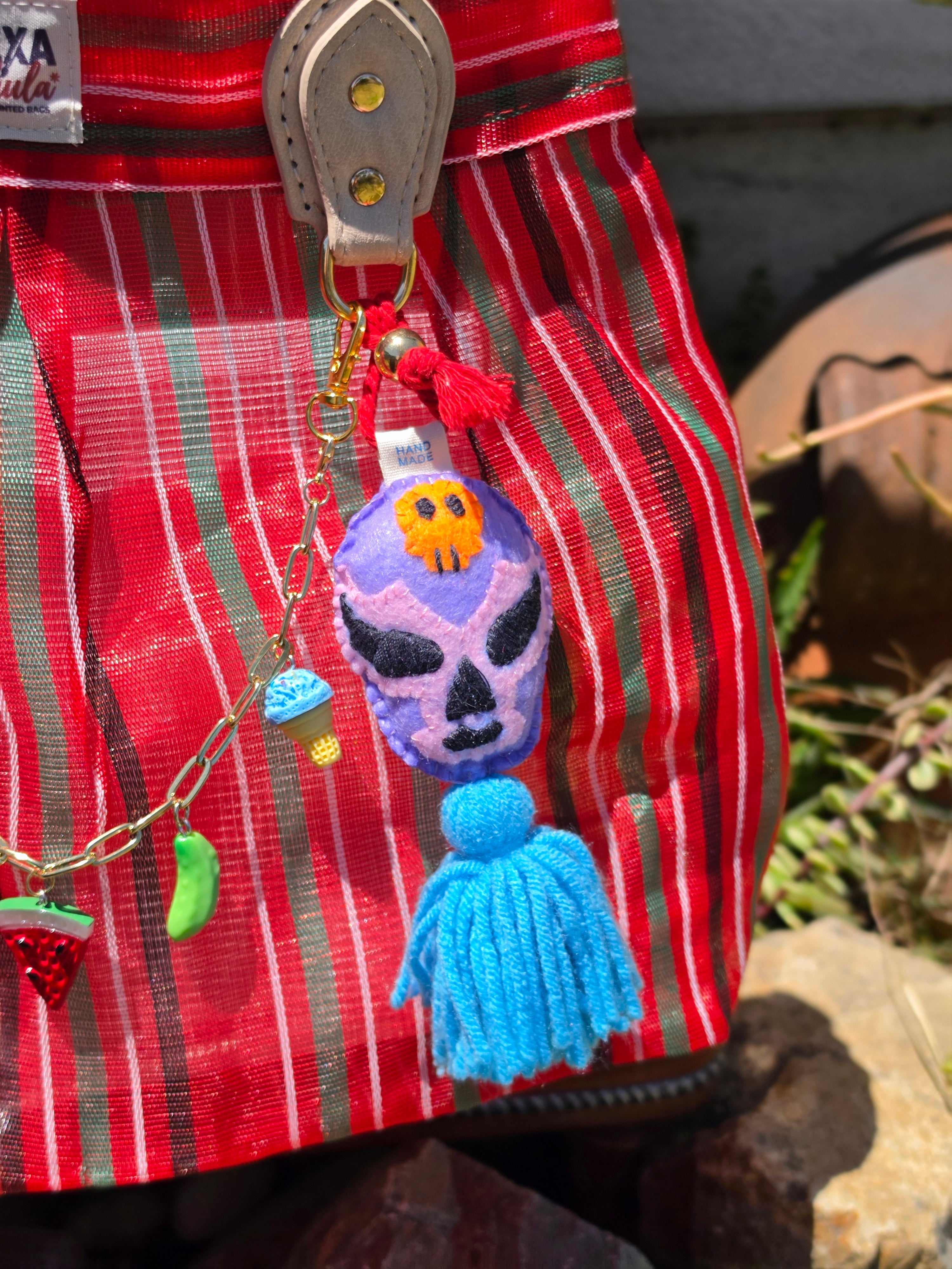 Bolso de Mercado Plisado MEXA Chula – Rojo Vibrante & Máscara de Luchador
