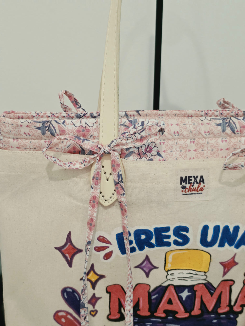 Tote Bag Pintada a Mano "Mamá Fabulosa Todo Terreno" - Set Premium 2 en 1 Desmontable